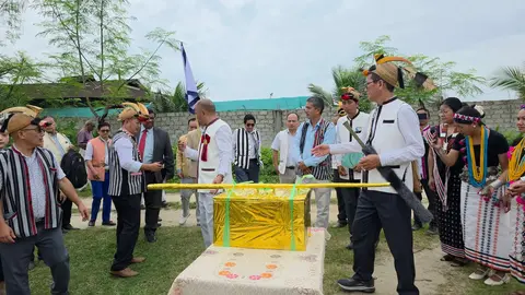 Puroik NT Bible Box